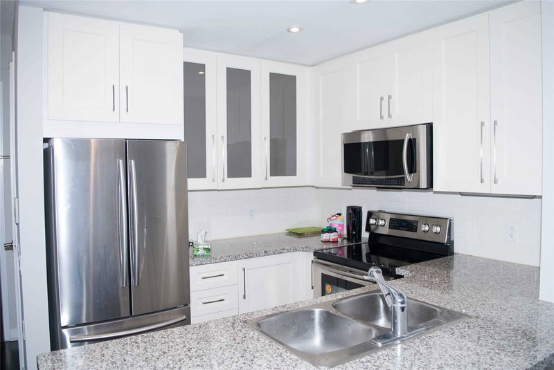 1108 - 85 Bloor St E, Toronto, M4W3Y1 | Image 3