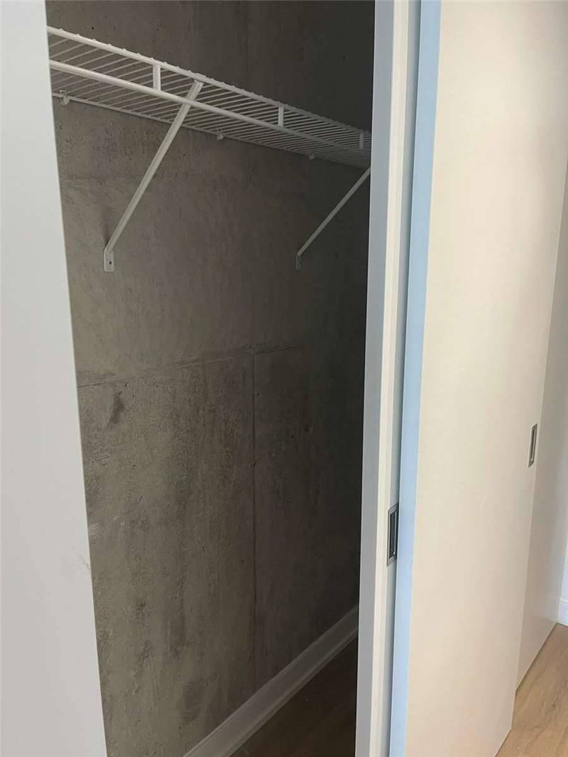 Room1