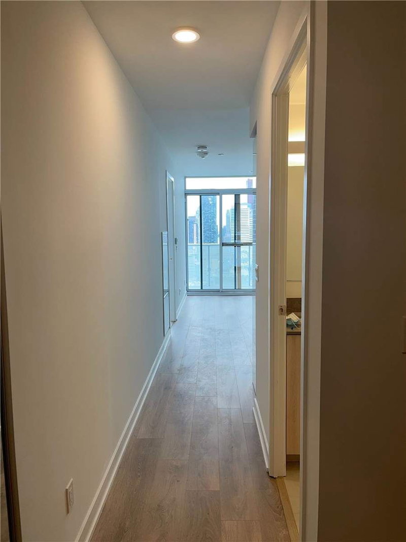 2710 - 501 Yonge St, Toronto, M4Y1Y4 | Image 3