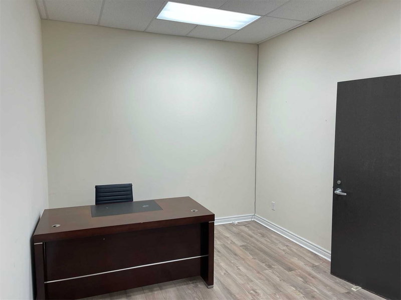 355 - 4750 Yonge St, Toronto, M2N5M6 | Image 2