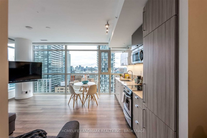 1911 - 290 Adelaide St W, Toronto, M5V 1P6 | Image 3