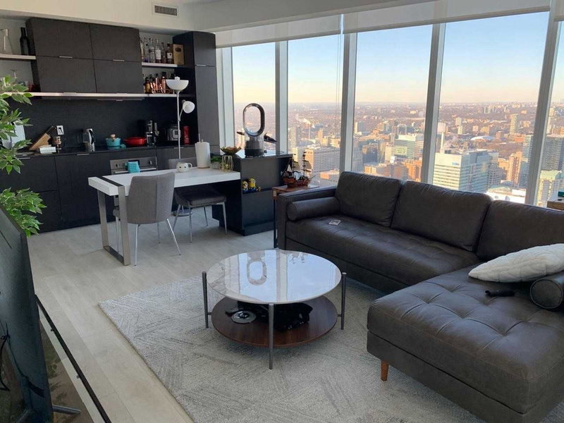 5902 - 197 Yonge St, Toronto, M5B1M4 | Image 3