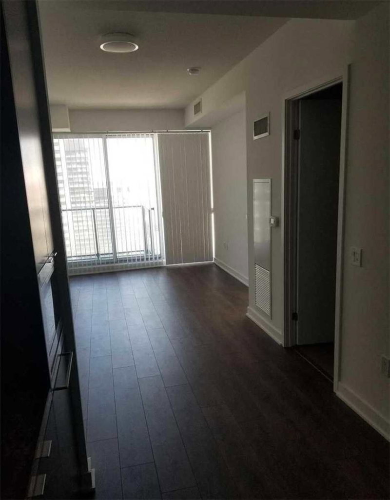 3707 - 125 Blue Jays Way, Toronto, M5V0N5 | Image 3