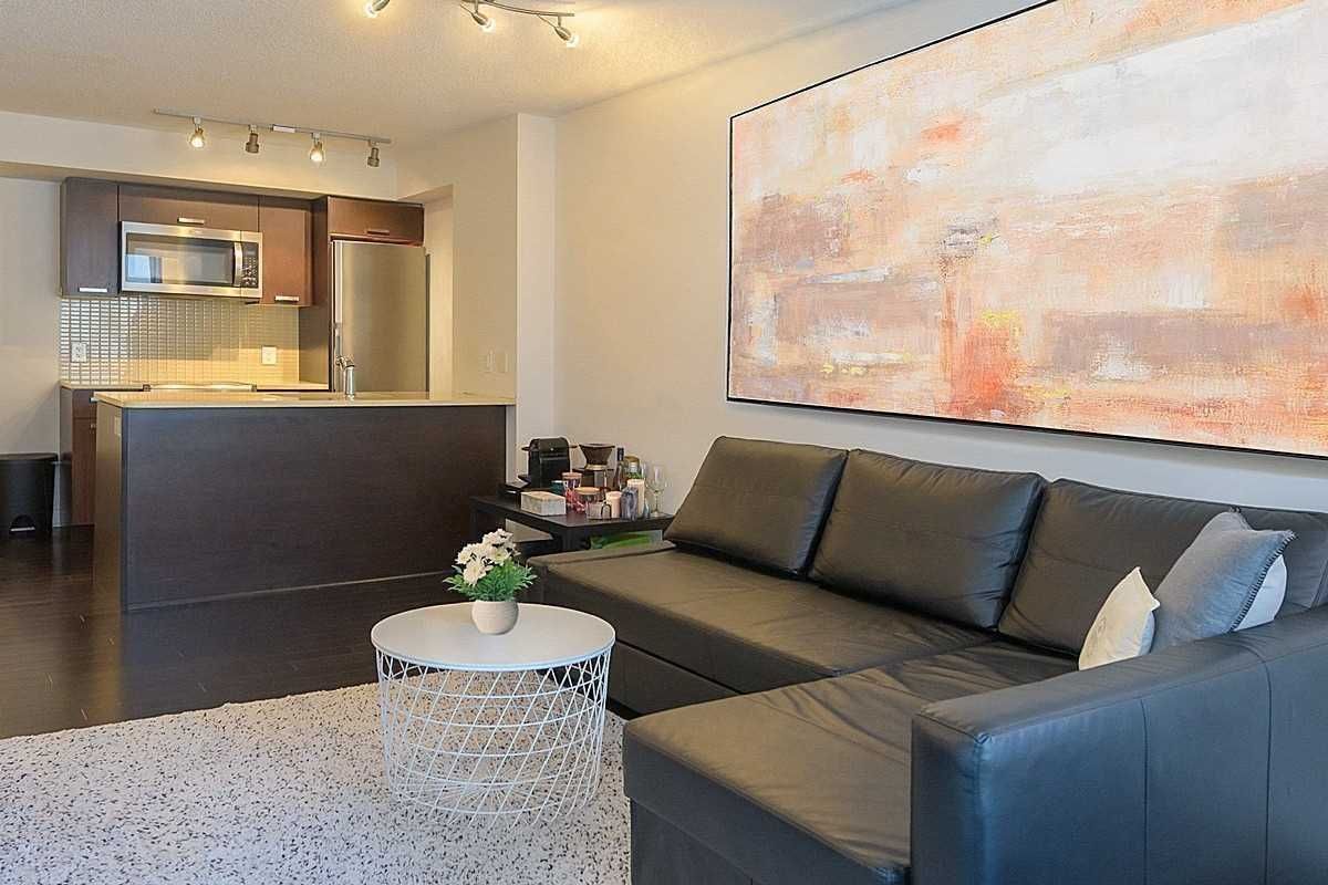 Condo sold at 709-295 Adelaide Street, Toronto, Waterfront Communities C1, M5V1P7 - MLS: C5449967