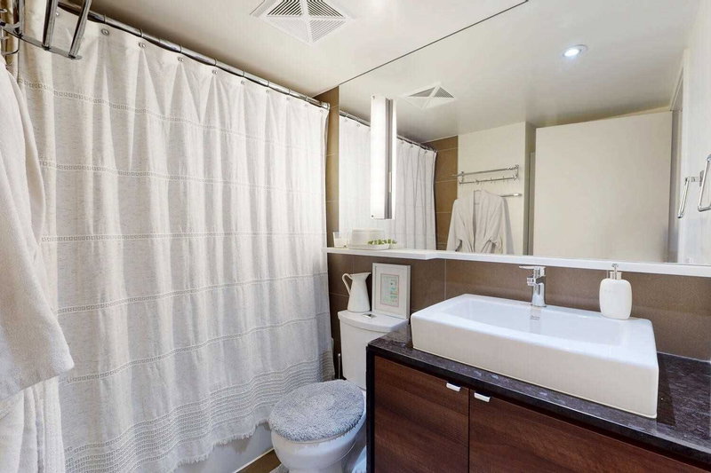 510 - 121 Mcmahon Dr, Toronto, M2K 0C1 | Image 2