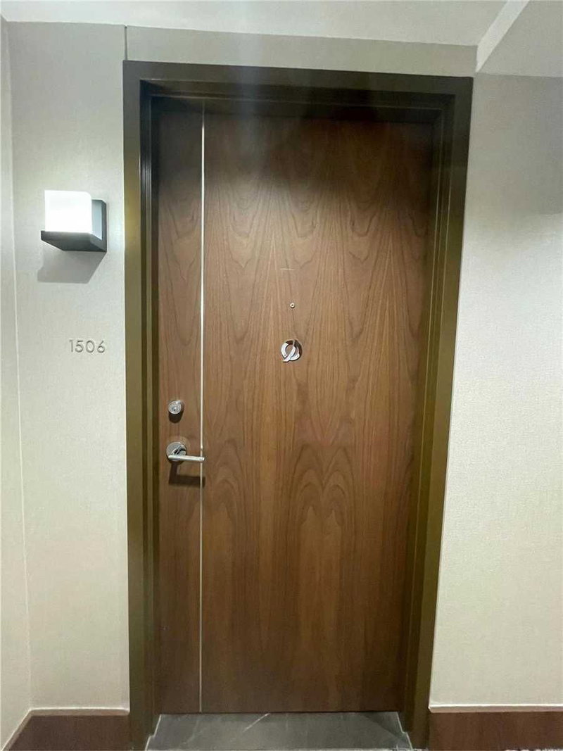 Room2