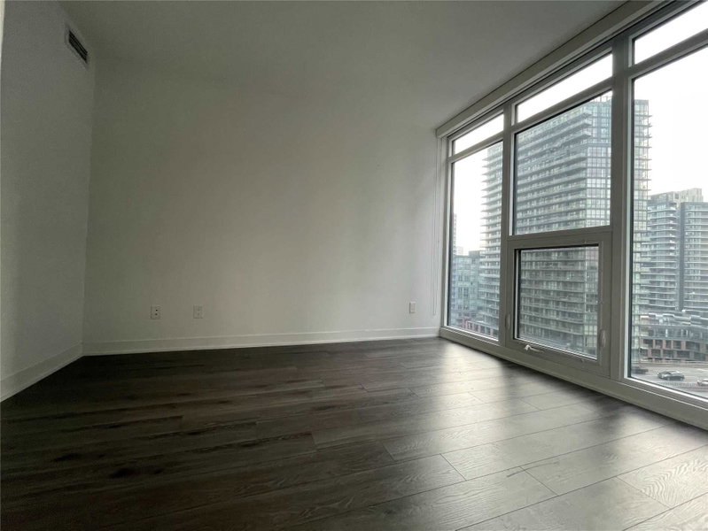 Room2