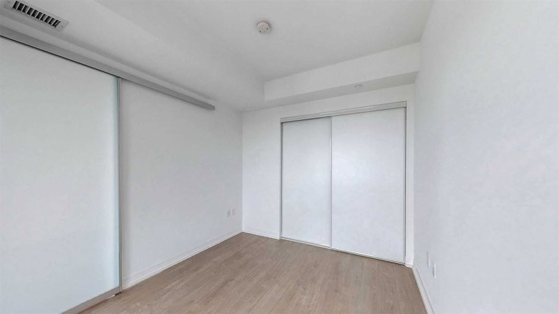 Room1