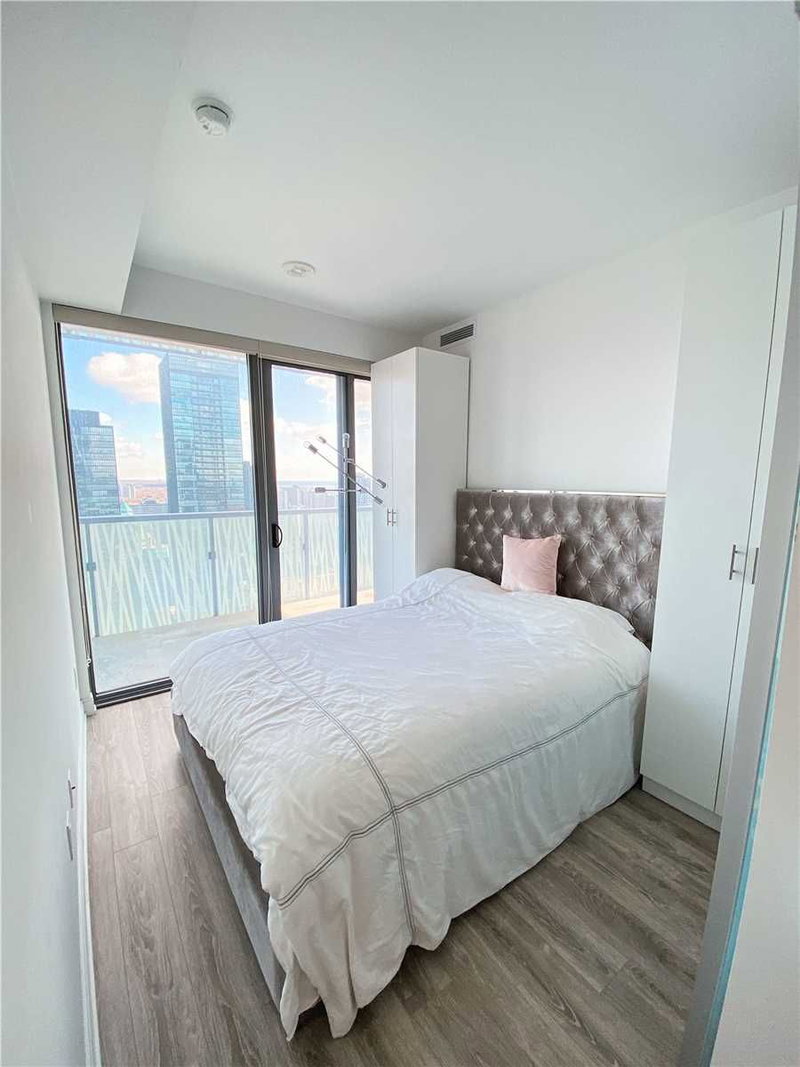 3403 - 50 Charles St E, Toronto, M4Y1T1 | Image 3