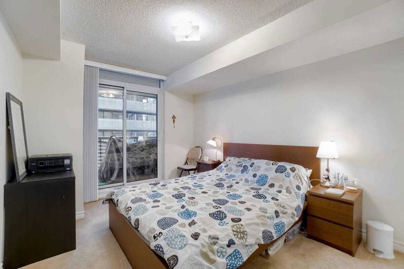 807 - 19 Grand Trunk Cres, Toronto, M5J3A3 | Image 2