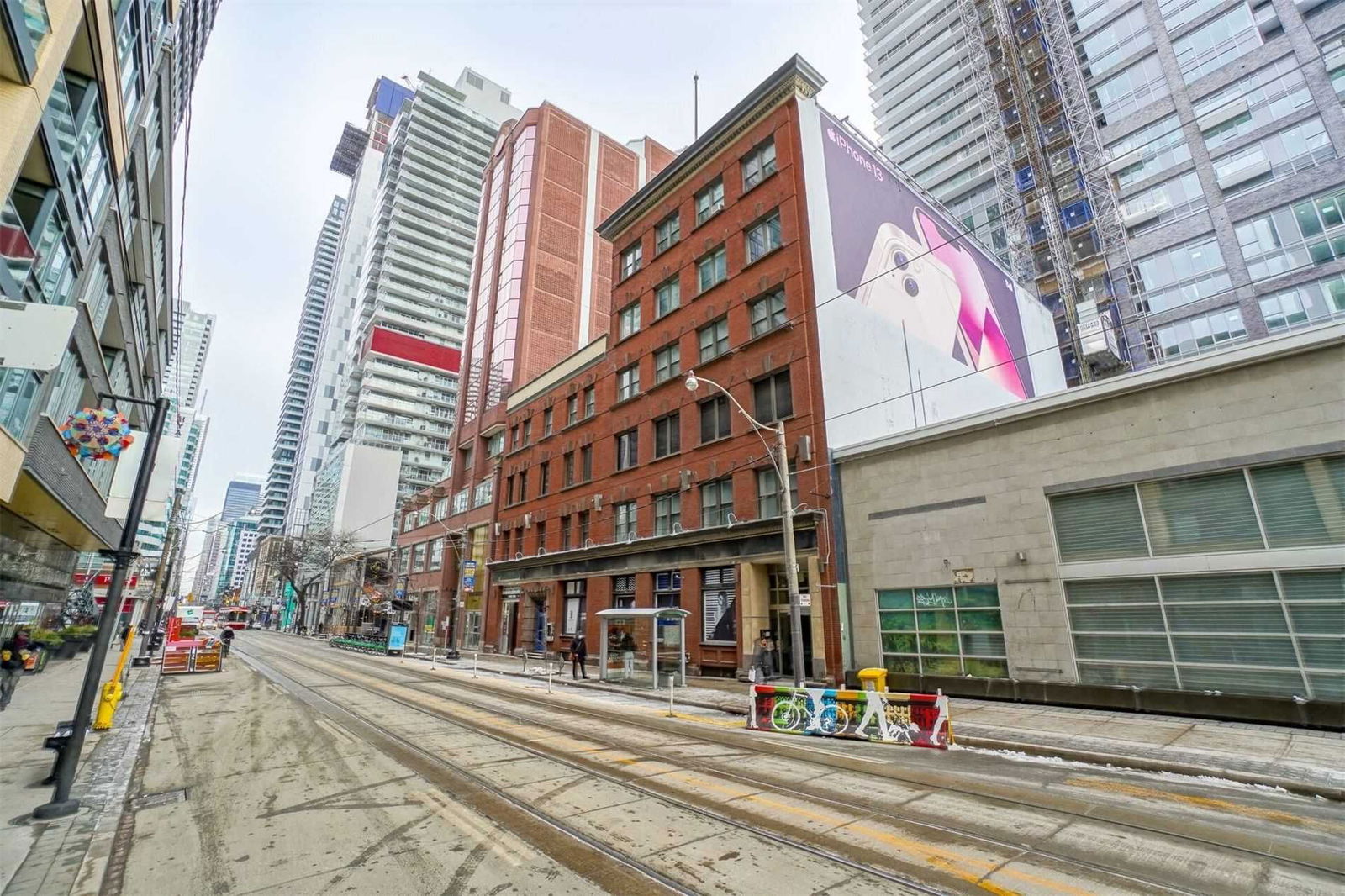 Condo sold at 403-393 King Street, Toronto, Waterfront Communities C1, M5V3G8 - MLS: C5459621