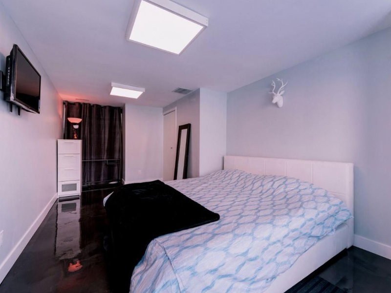 201 - 405 Dundas St W, Toronto, M5T 1G6 | Image 3