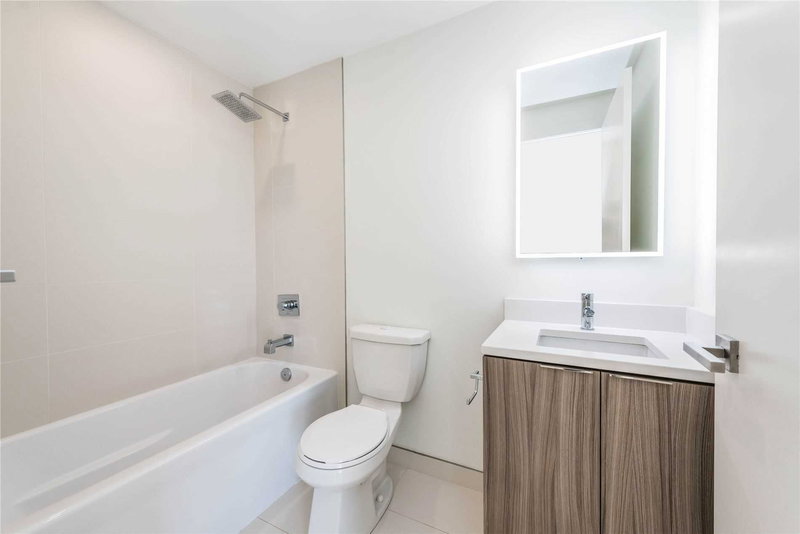 516 - 223 St Clair Ave W, Toronto, M4V1R3 | Image 2