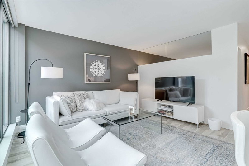 216 - 33 Lombard St, Toronto, M5C3H8 | Image 3