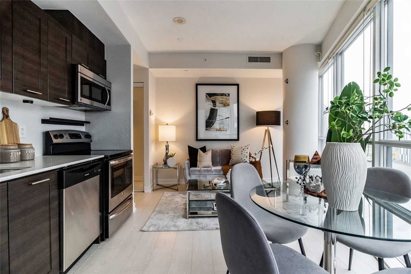 906 - 20 Bruyeres Mews, Toronto, M5V0G8 | Image 3