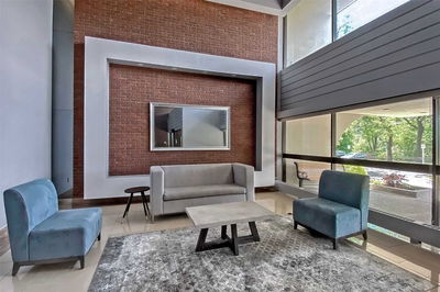 Unit 1005 — 177 Linus Rd, Toronto - Don Valley Village image-0-4