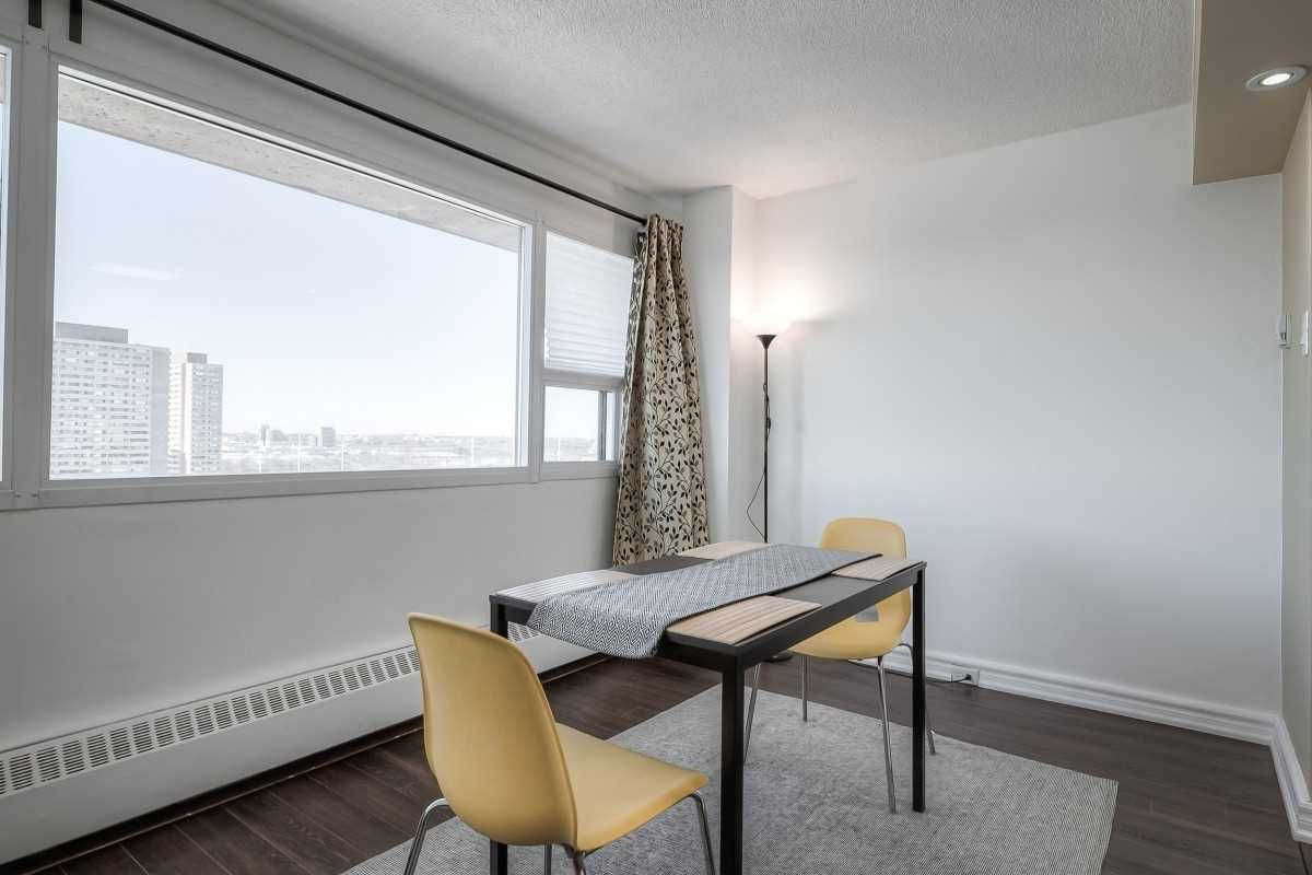 Condo sold at 1807-100 Leeward Glwy, Toronto, Flemingdon Park, M3C2Z1 - MLS: C5478352