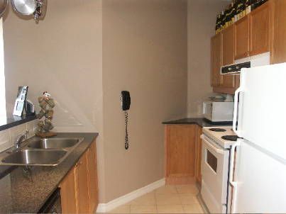 724 - 1 Leaside Park Dr, Toronto, M4H1R1 | Image 2