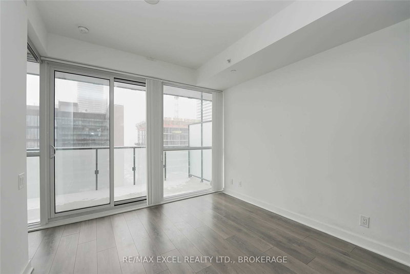 2508 - 15 Grenville St, Toronto, M4Y 1A1 | Image 3