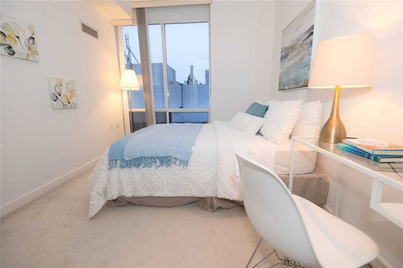 Ph5 - 85 Bloor St E, Toronto, M4W3Y1 | Image 3