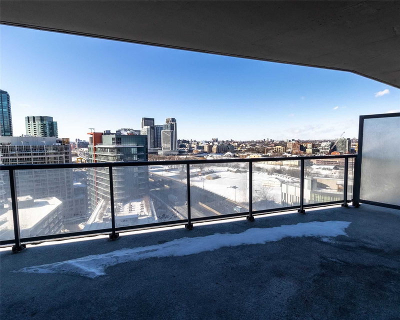 1901 - 20 Bruyeres Mews, Toronto, M5V0N8 | Image 2