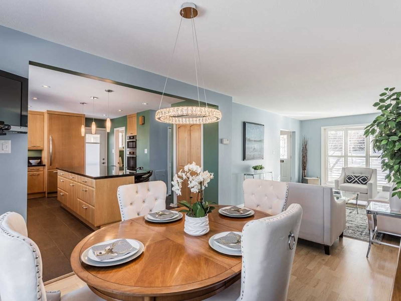 24 Meadowglade Cres, Toronto, M2J1C7 | Image 3