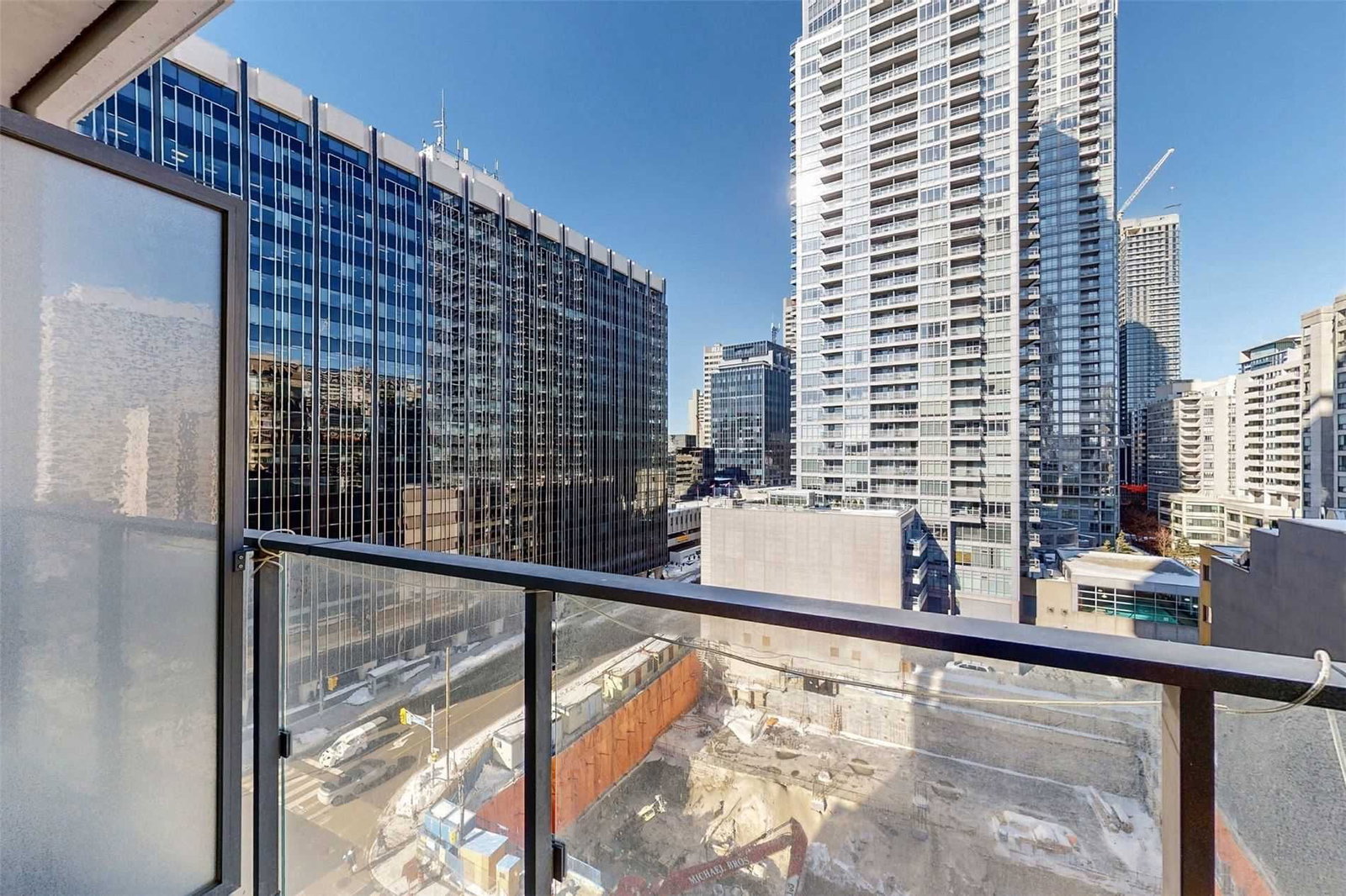 Listing Image 27