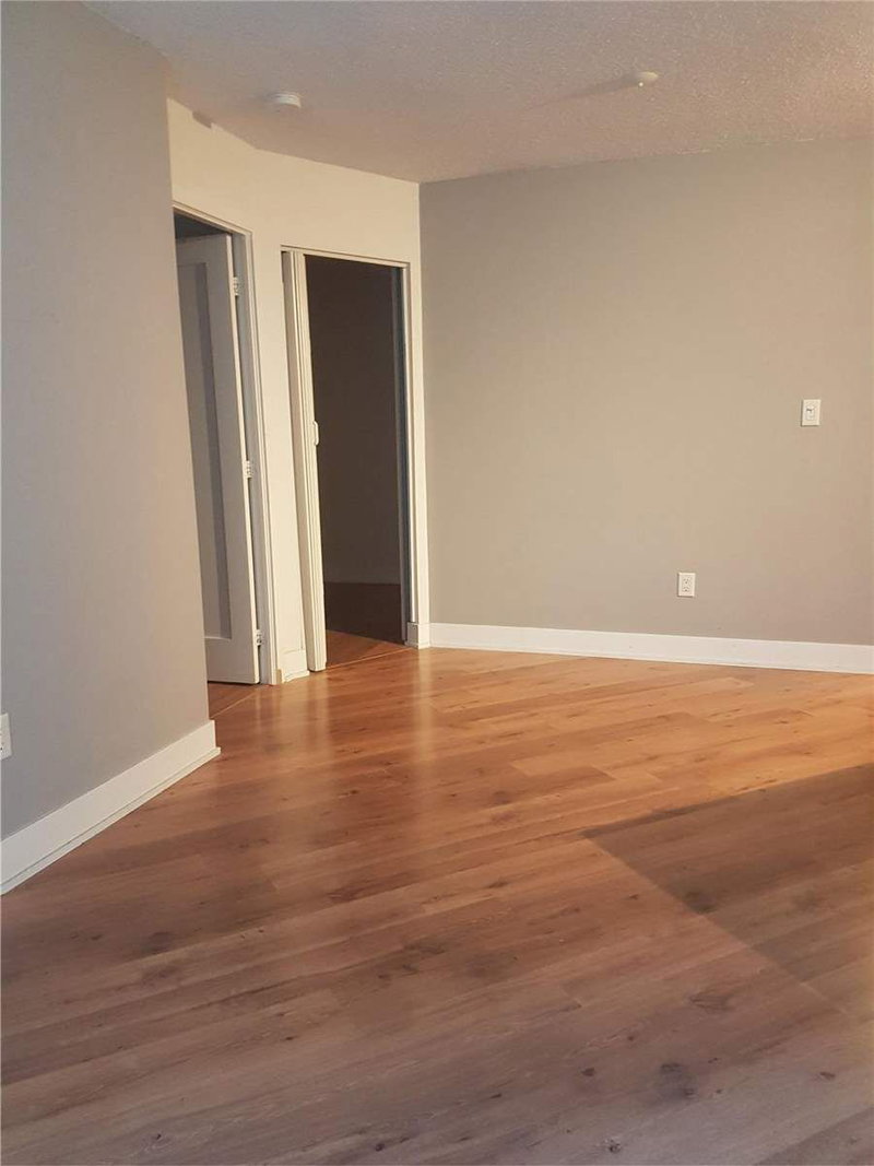 901 - 20 Blue Jays Way, Toronto, M5V3W6 | Image 3