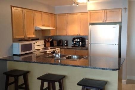 3709 - 23 Hollywood Ave, Toronto, M2N7L8 | Image 2