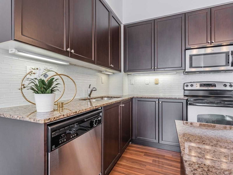 709 - 777 Steeles Ave W, Toronto, M2R3Y4 | Image 2