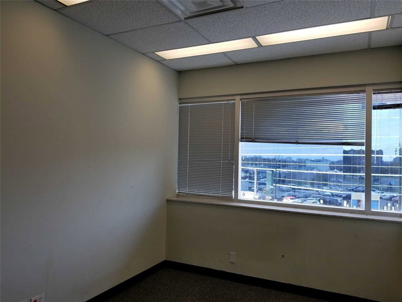 303 - 3640 Victoria Park Ave, Toronto, M2H3B2 | Image 2