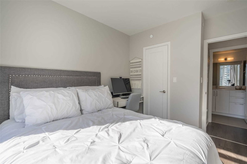 Room1