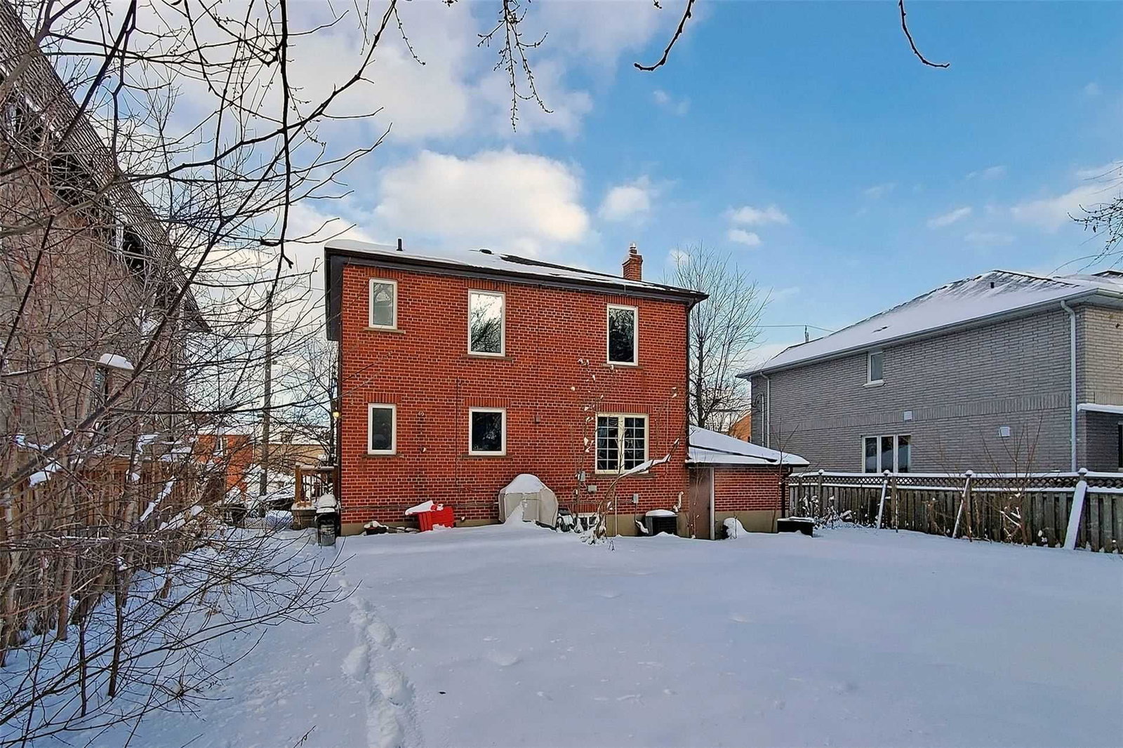 Listing Image 32