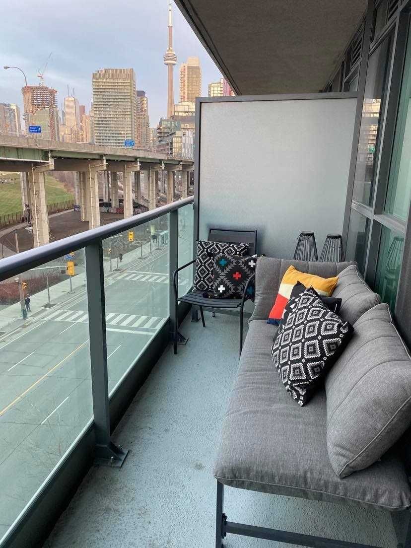 Listing Image 6