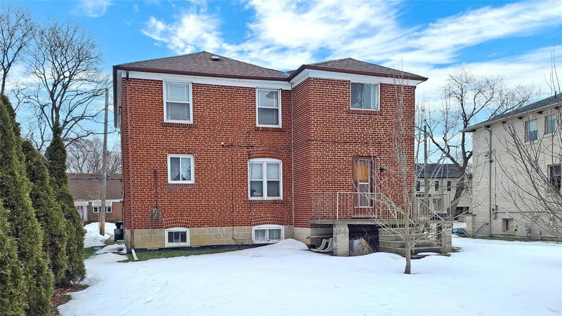 68 Lynnhaven Rd, Toronto, M6A2K9 | Image 2