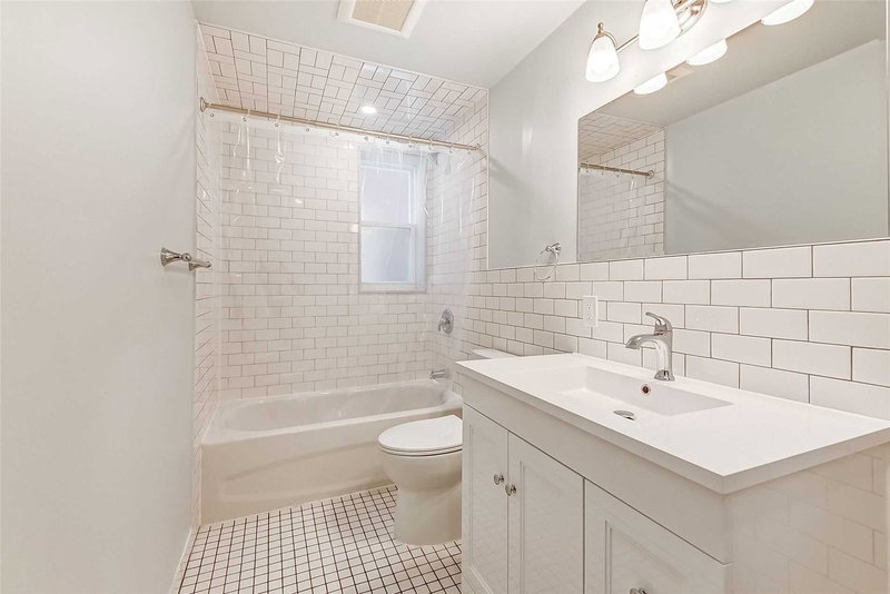 Main - 220 Millwood Rd, Toronto, M4S1J7 | Image 2