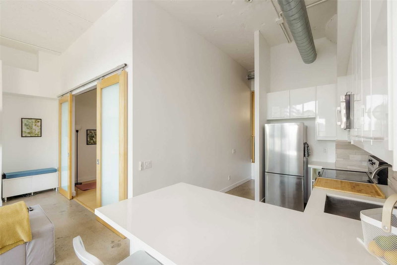 748 - 155 Dalhousie St, Toronto, M5B2P7 | Image 3