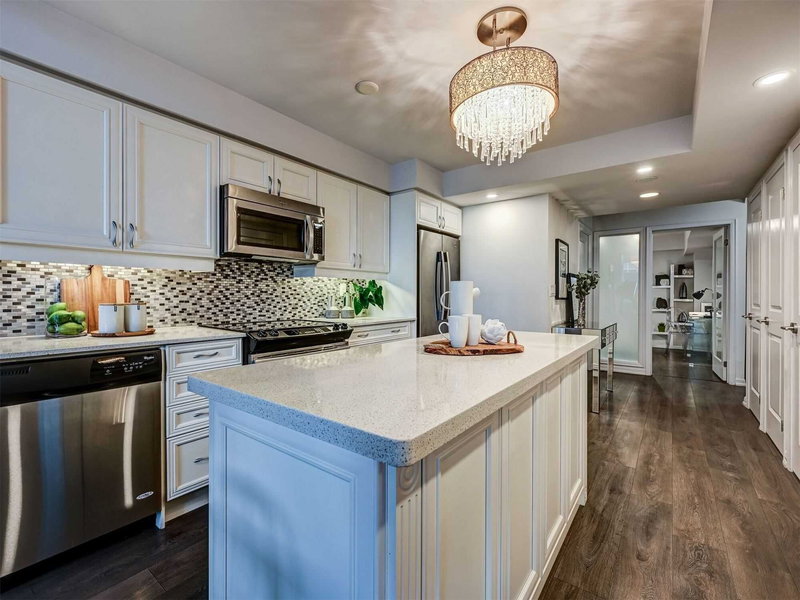 103 - 125 Western Battery Rd, Toronto, M6K3R8 | Image 2