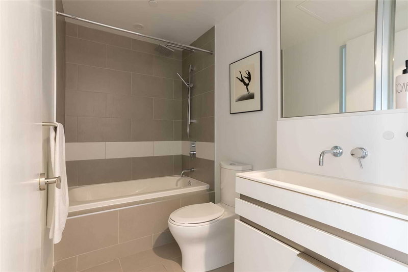 1811 - 197 Yonge St, Toronto, M5B 0C1 | Image 3