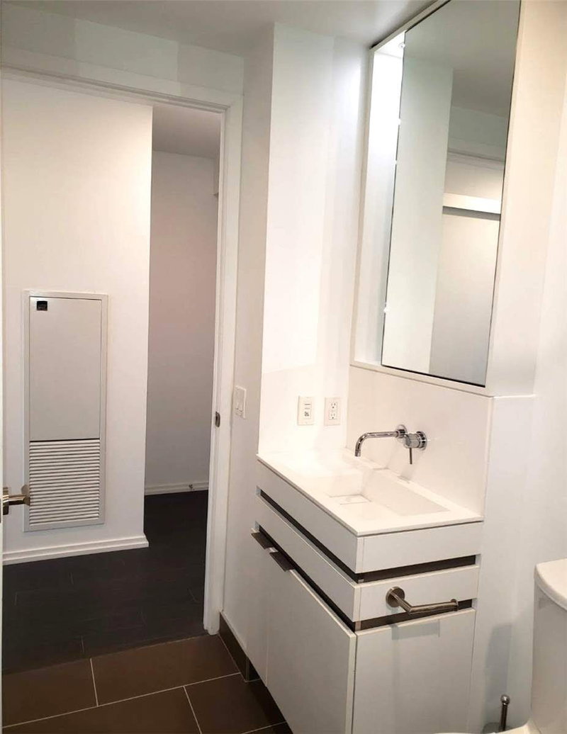 2303 - 197 Yonge St E, Toronto, M5B0C1 | Image 3