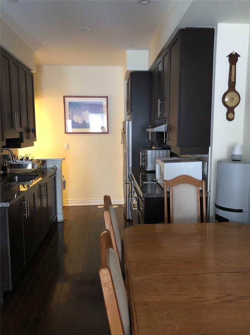 51 Hargrave Lane, Toronto, M4N 0A4 | Image 2