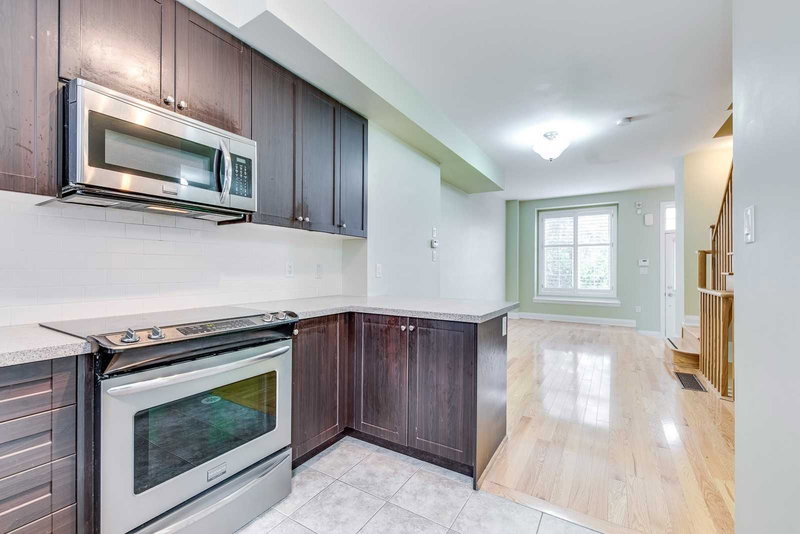 38 Raffeix Lane, Toronto, M5A0G5 | Image 3