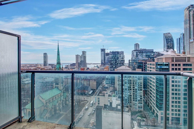 2001 - 33 Lombard St, Toronto, M5C3H8 | Image 3