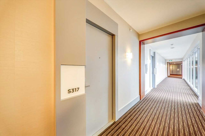 Room2