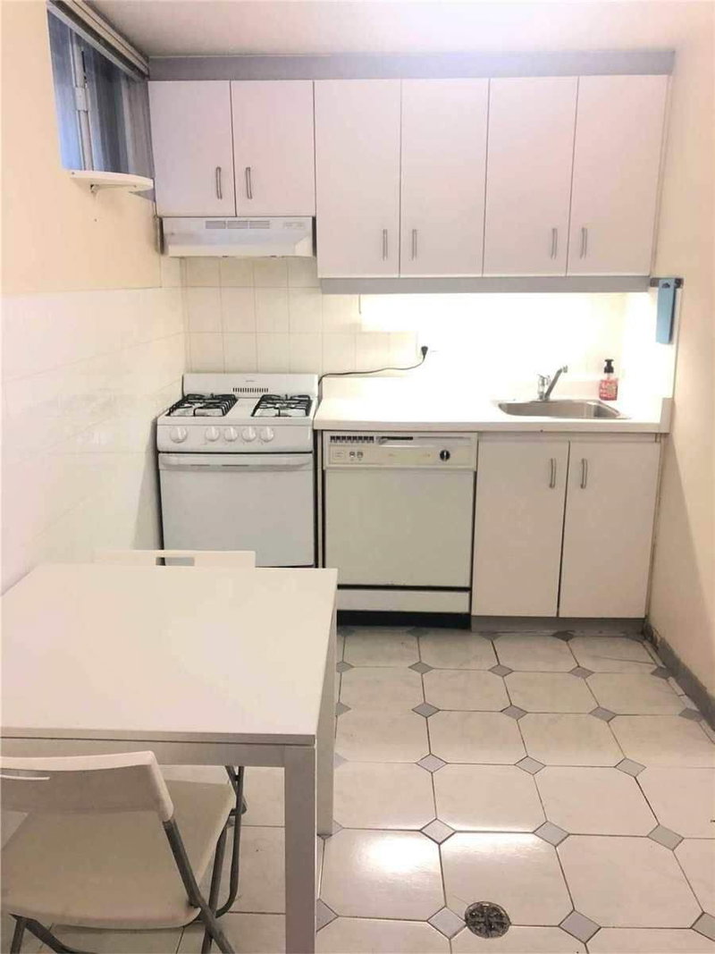 Bsmt - 44 Bellevue Ave, Toronto, M5T2M4 | Image 2