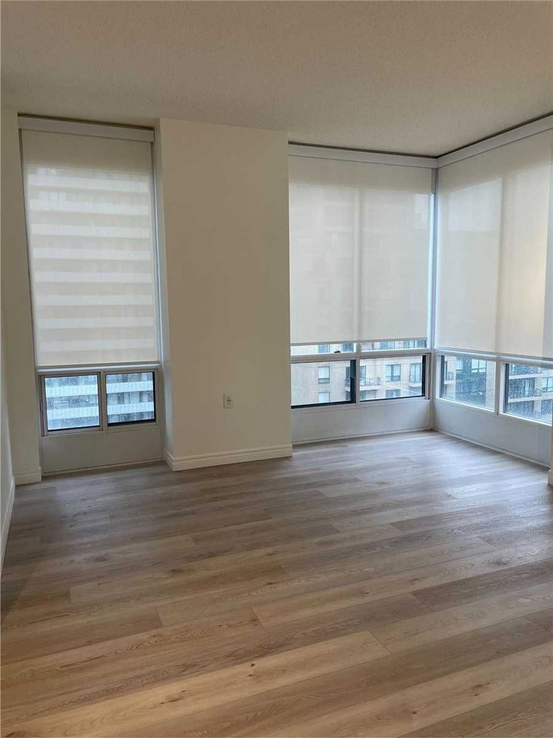 1511 - 85 Bloor St E, Toronto, M4W3Y1 | Image 3