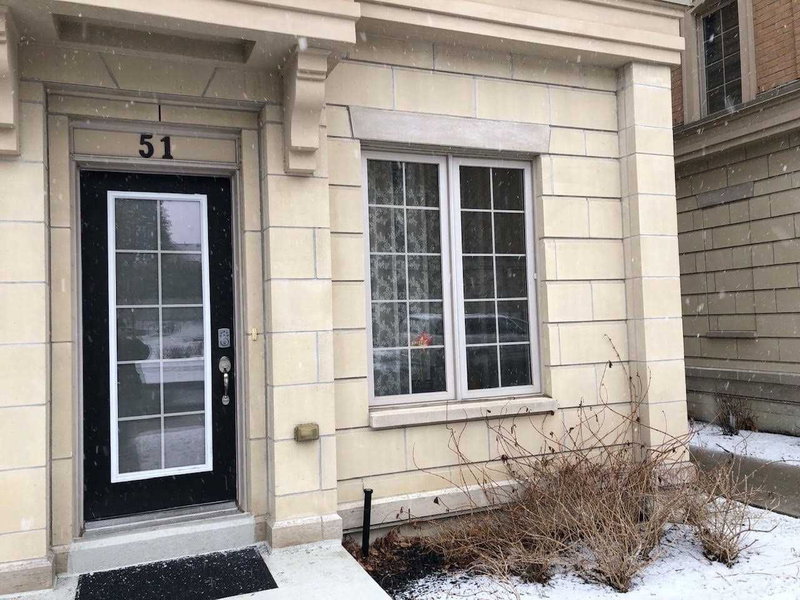 51 Hargrave Lane, Toronto, M4N 0A4 | Image 2