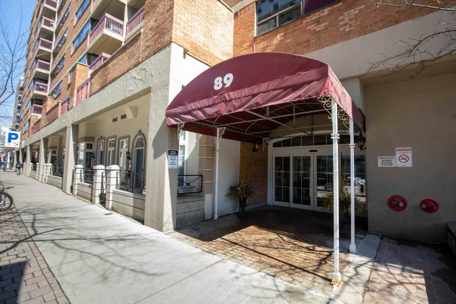 Listing Image 11