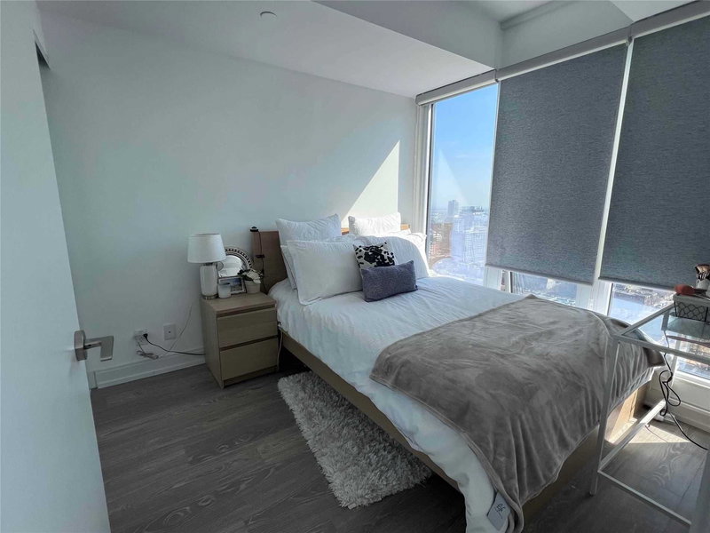 3210 - 181 Dundas St E, Toronto, M5A 0N5 | Image 2