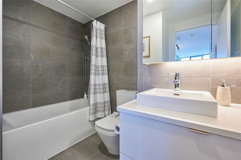 Ph09 - 21 Lawren Harris Sq, Toronto, M5A 1H7 | Image 3